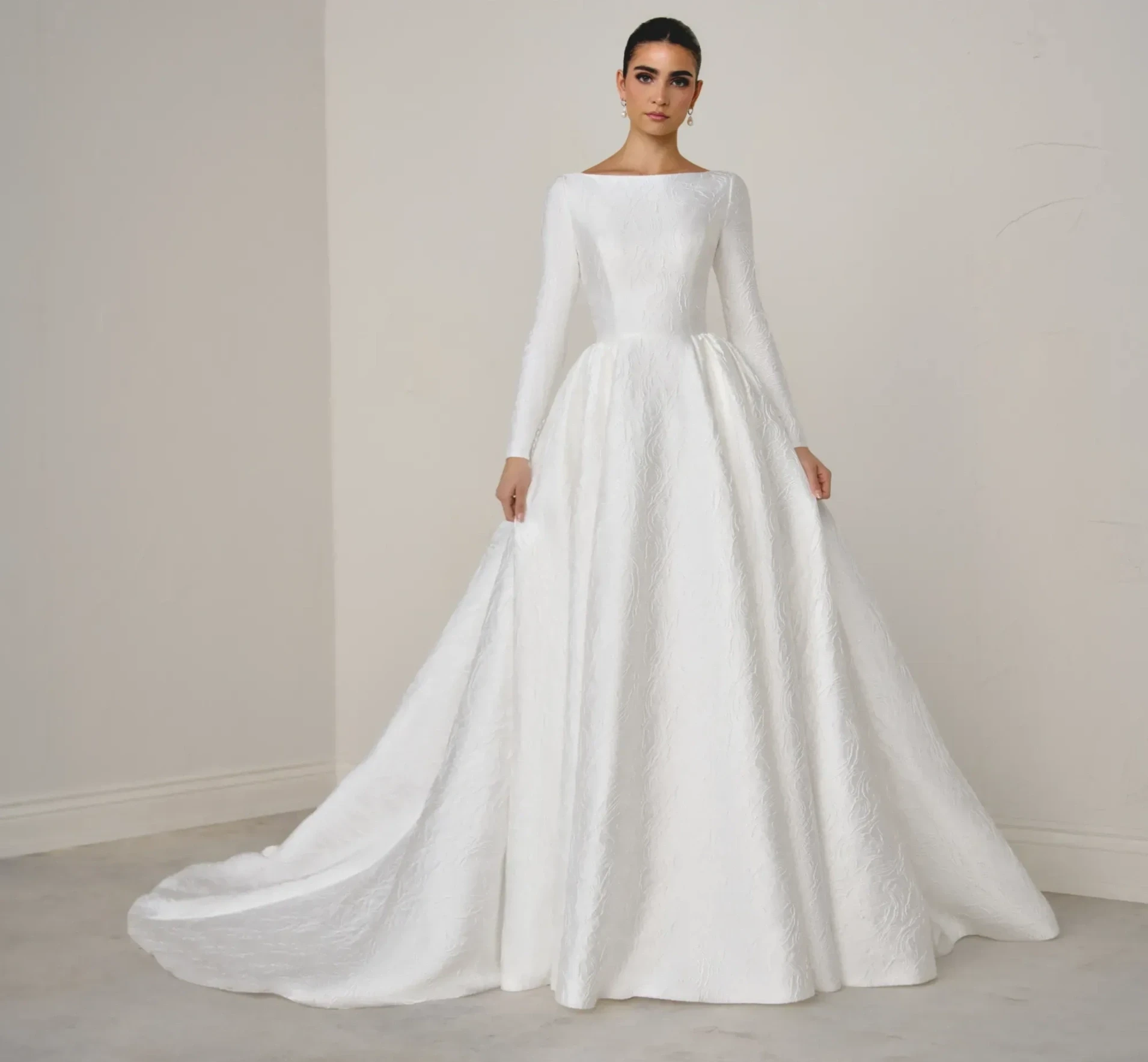 Photo of Model wearing a Justin Alexander Signature gown - bottom right