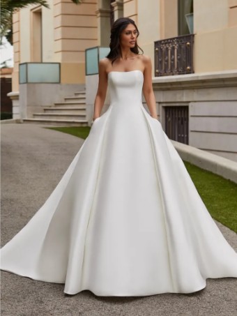 Pronovias Jory #4 thumbnail