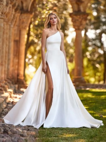 Pronovias Nora #0 thumbnail